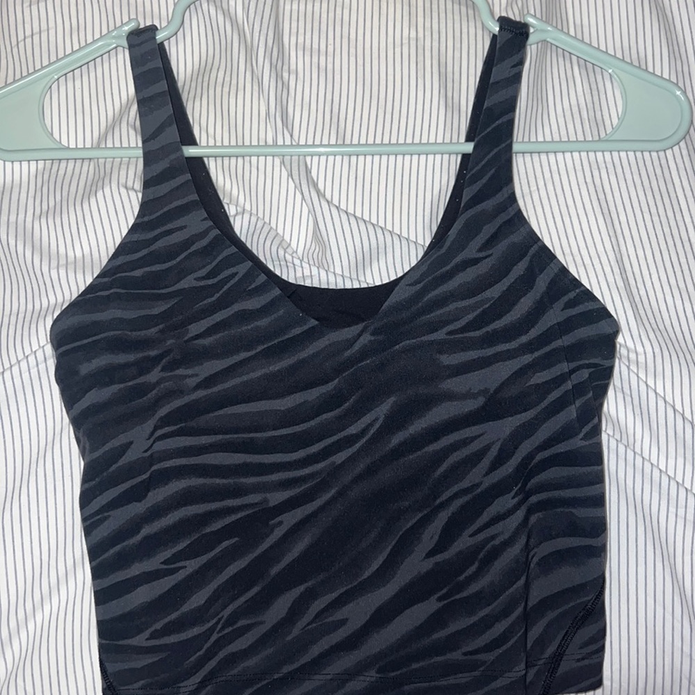 Lulu align tank zebra